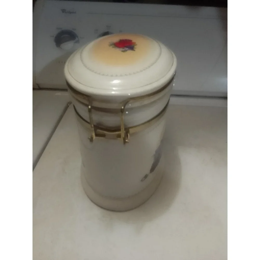 Knott's Berry Farm‎ Ceramic Canister with Metal Clamp and Fruit Design, Vintage